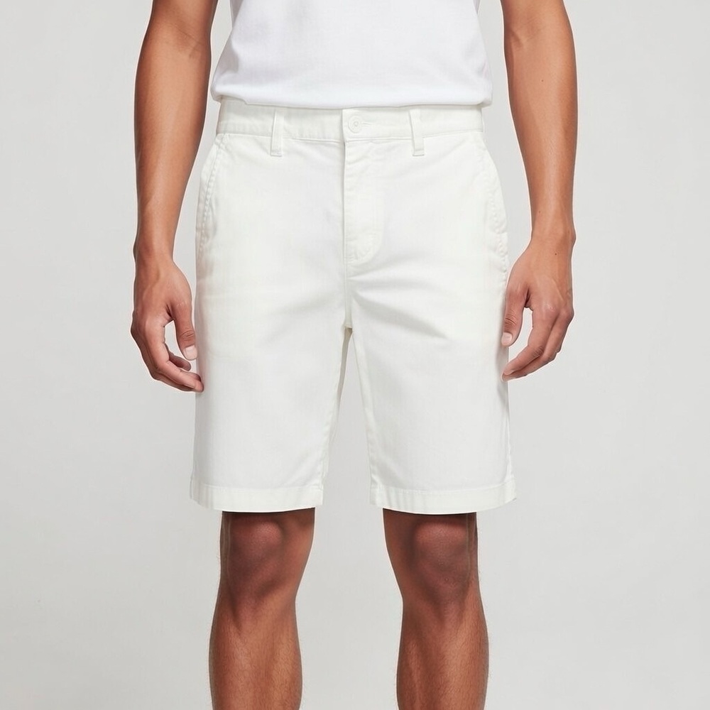 NWT Five Four Los Angeles White Chino Shorts Size 33 - New With Tags!